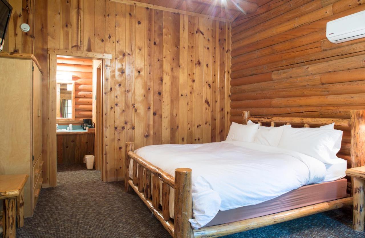 North Forty Resort Columbia Falls Exterior foto
