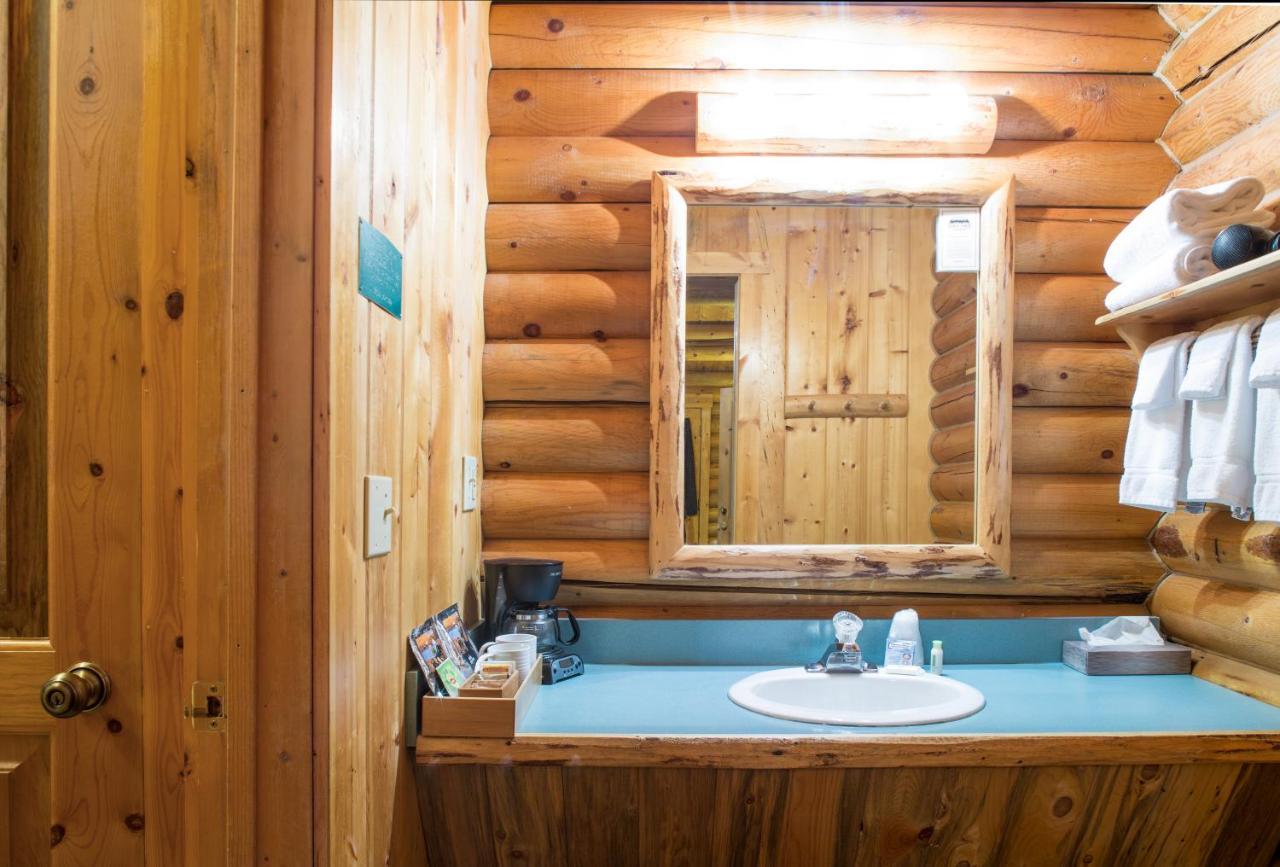 North Forty Resort Columbia Falls Exterior foto
